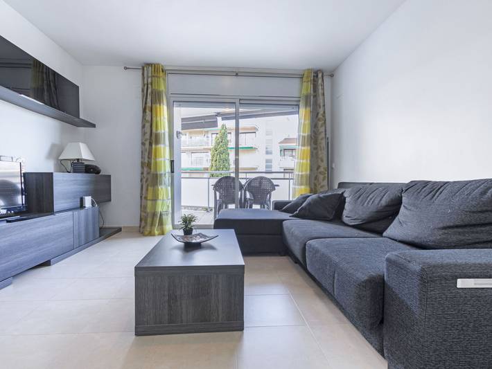 Gîte pour 6 personnes, avec terrasse et jardin à Torredembarra - 4