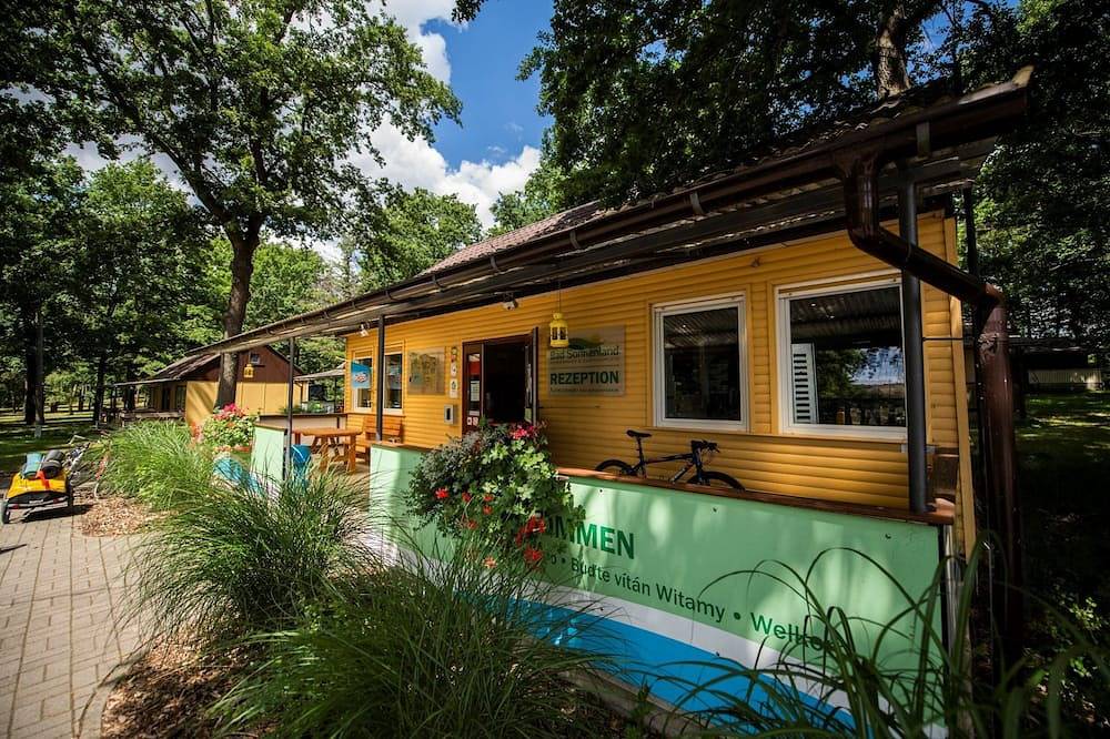 Ganze Wohnung, Ferienwohnung mit Terrasse  in Moritzburg, Meißen Region