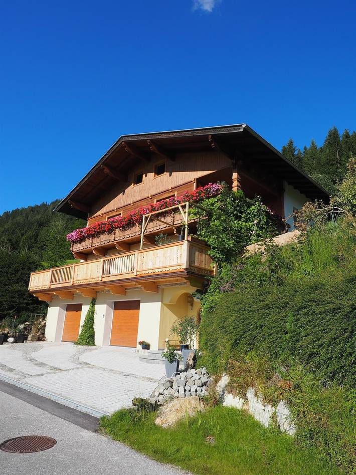 Pension für 6 Personen, mit Balkon und Ausblick