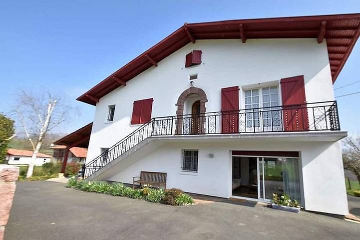 Location de vacances pour 4 personnes, avec jardin dans Lasse