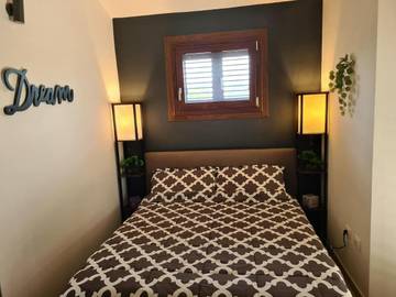 Gîte pour 2 personnes, avec vue et jardin dans Domus De Maria