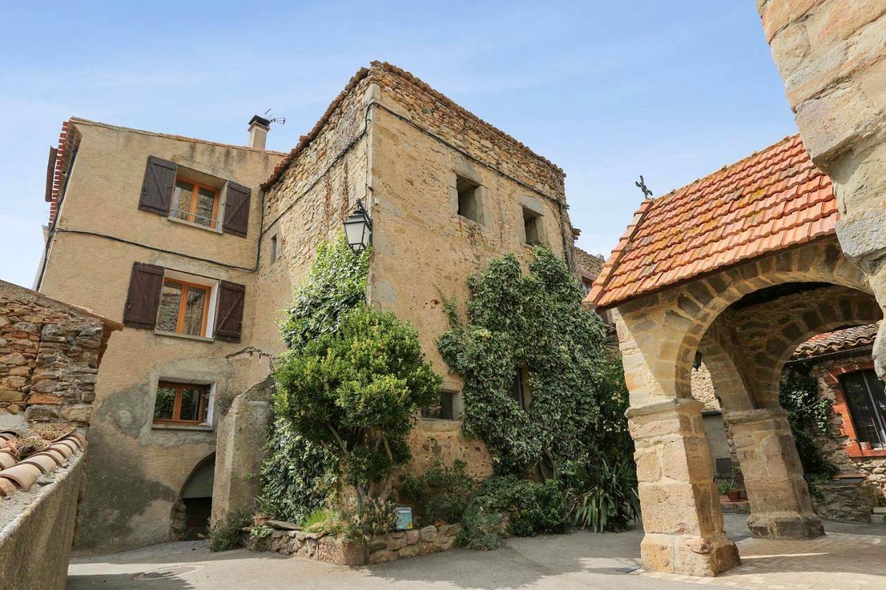 Quadruple Room with Private Bathroom in Villelongue-d'Aude, Région de Limoux