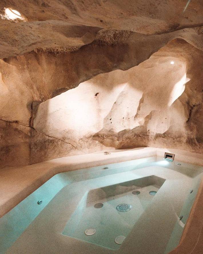 Location de vacances pour 16 personnes, avec piscine et sauna ainsi que jardin et jacuzzi à Labatie-d'Andaure - 2