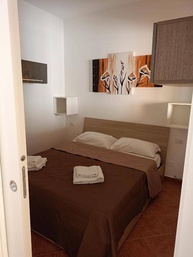 Gîte pour 2 personnes, avec terrasse et vue, animaux acceptés à Bagheria - 4