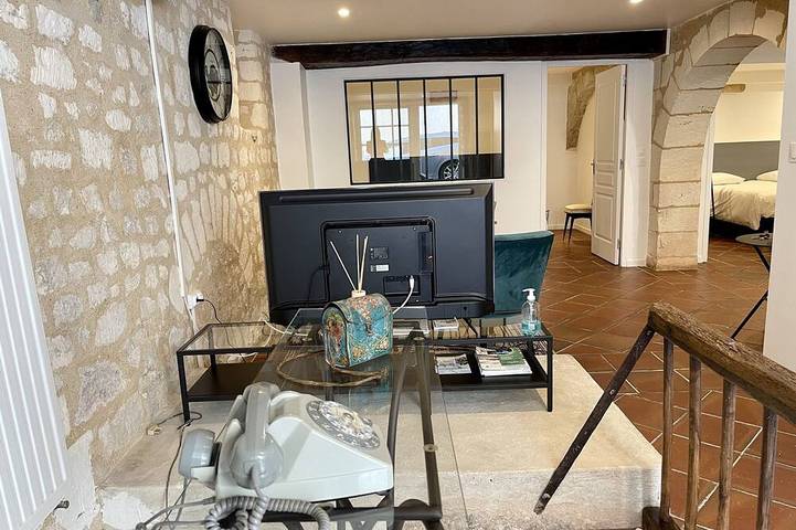 Ganze Wohnung, L'Atelier-Apartment-Superior-Ensuite mit Dusche-Stadtblick in Auxerre, Auxerre und Umgebung
