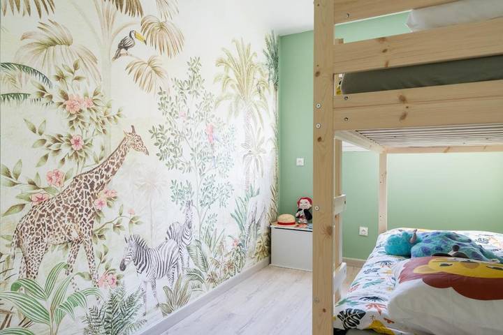 Gîte pour 8 personnes, avec terrasse à Lognes