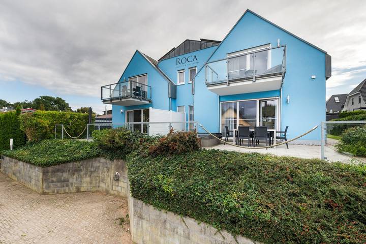 Ferienhaus für 18 Personen, mit Balkon und Whirlpool sowie Garten und Sauna in Göhren-Lebbin
