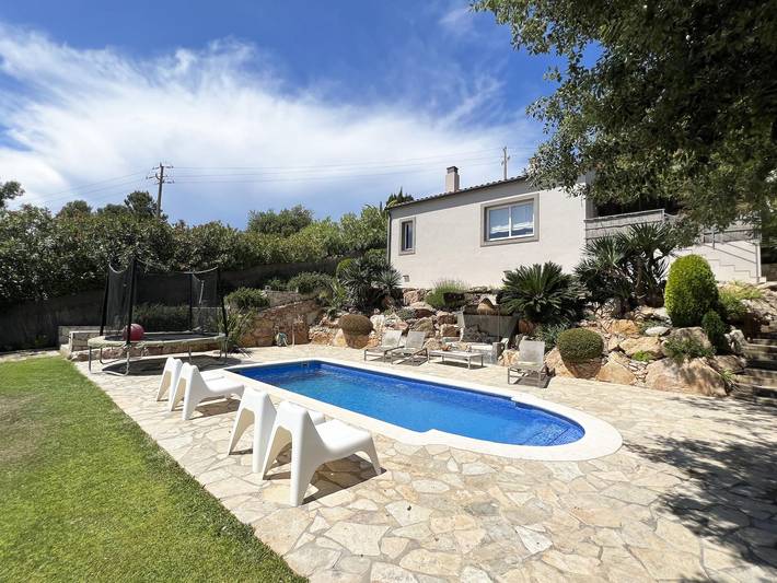 Casa rural para 6 personas, con terraza y jardín en Begur - 4