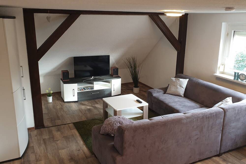 Ganze Wohnung, Hässelhof - Ferienwohnung im Zentrum von Bad Liebenwerda in Bad Liebenwerda, Naturpark niederlausitzer heidelandschaft (Brandenburg)