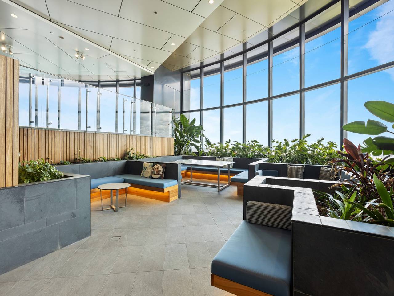 Entire apartment, Breathtaking City Views 1-Bed with Pool, Bbq & Gym in Brisbane, Queensland