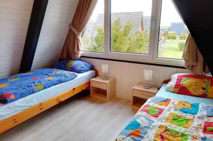 Ferienpark für 6 Personen, mit Terrasse und Garten in Fedderwardersiel - 4
