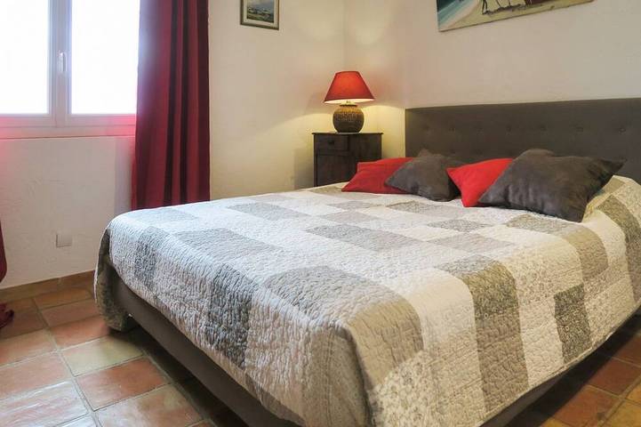 Maison Miel - Drei Schlafzimmer Villa, Schläft 6 in Spéracèdes, Mittelmeerküste (Frankreich)