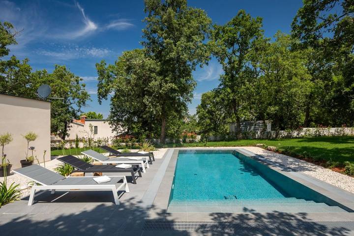 Villa für 3 Personen, mit Garten und Terrasse in Poreč - 2