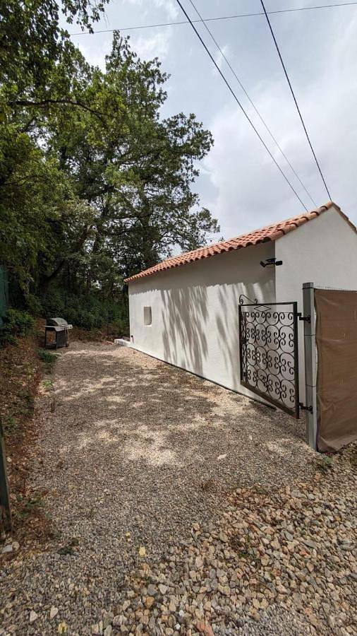 Location de vacances pour 4 personnes, avec terrasse à Gonfaron - 3