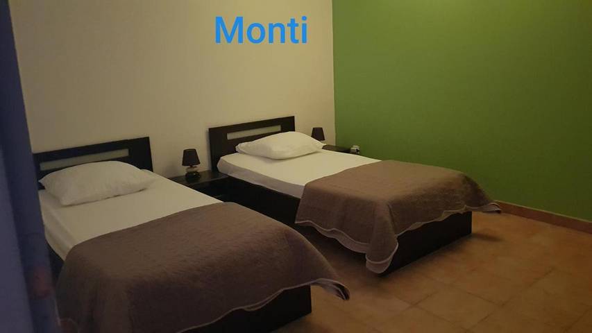 Gîte pour 5 personnes, avec vue ainsi que piscine et terrasse à Canale-di-Verde - 4