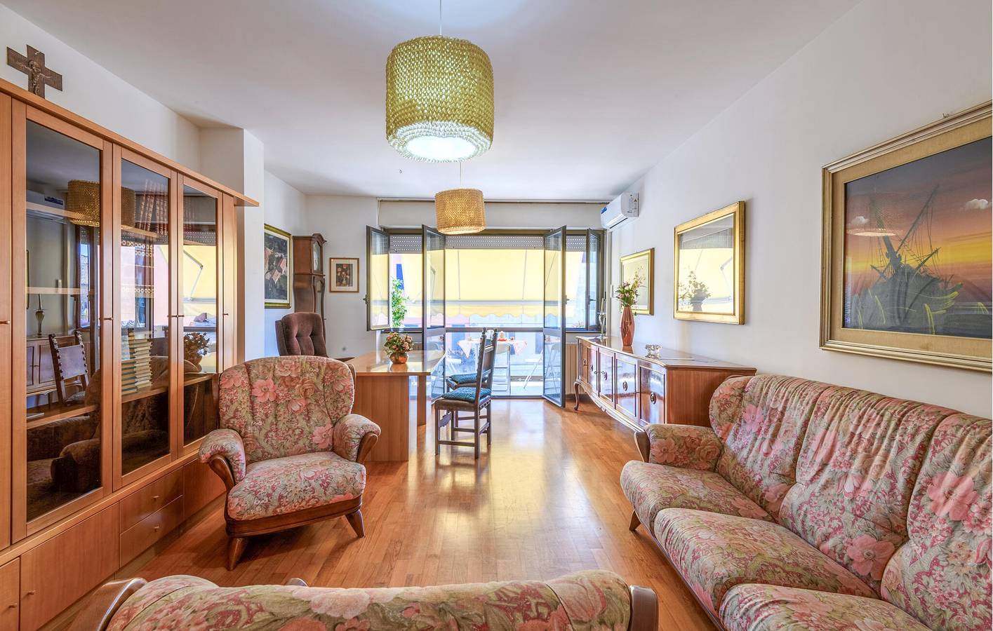 Appartement de vacances entier, Appartement de vacances pour 4 personnes avec terrasse in Pesaro, Valle del Metauro