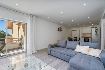 Apartamento De Férias para 6 Pessoas em Praia da Rocha, Portimão, Foto 2