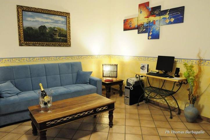 B&B für 2 Personen, mit Ausblick und Pool sowie Balkon, mit Haustier in Catania