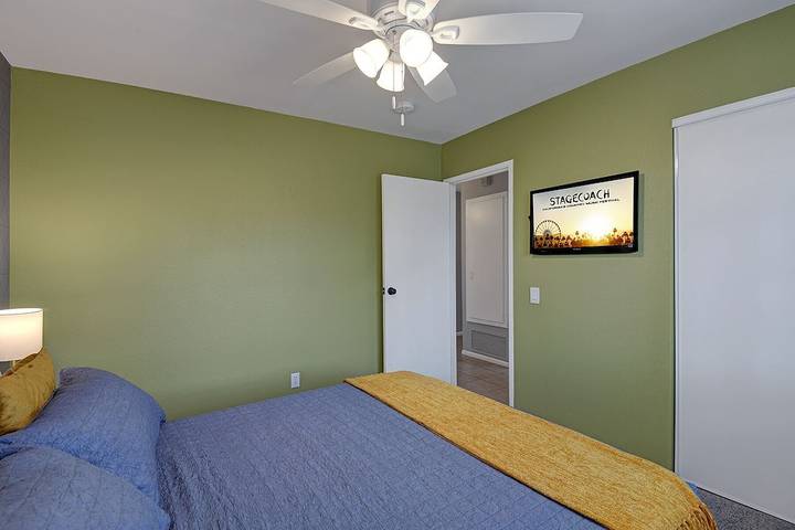 Vacation rental for 8 people, with balcony and hot tub as well as pool in Indio (CA)