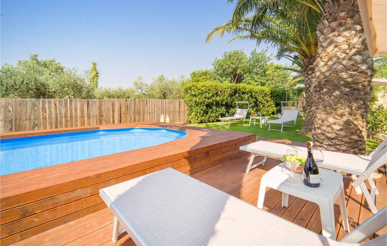 Accogliente appartamento di 110m² con AC, parcheggio, piscina e cucina in Partanna, Provincia di Trapani