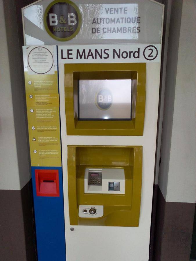 B&B Hotel Le Mans Nord 2 in Saint-Saturnin, Sarthe
