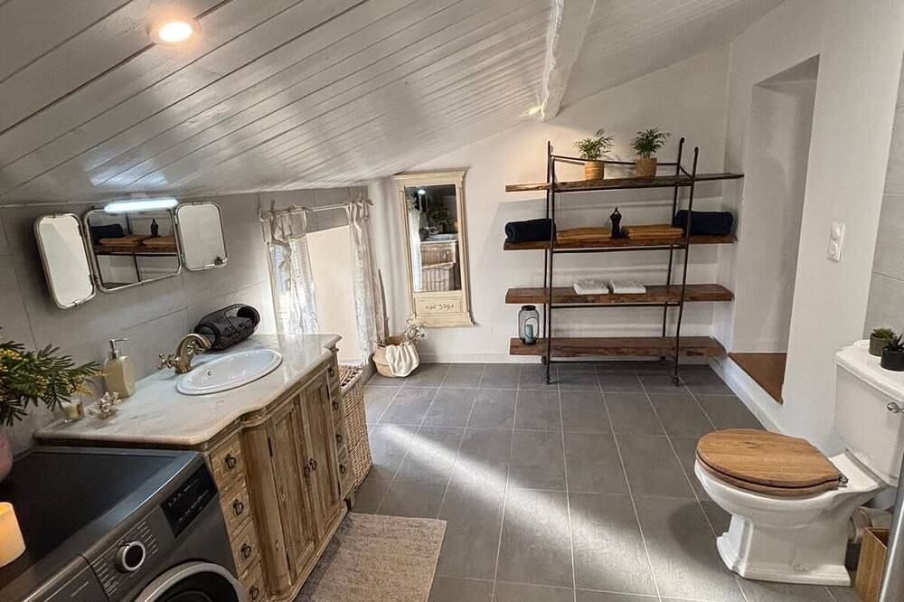 Appartement entier, La bergerie in Roquefort-les-Pins, Côte méditerranéenne (France)