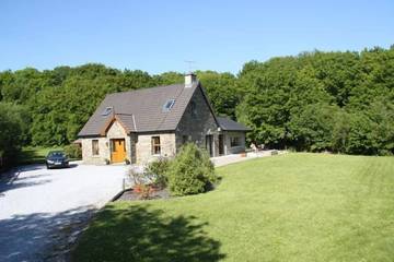 Gîte pour 6 personnes, avec jardin à Kenmare