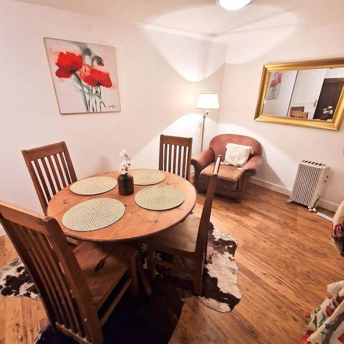 Location de vacances pour 4 personnes, avec terrasse à Mézières-sur-Issoire - 2