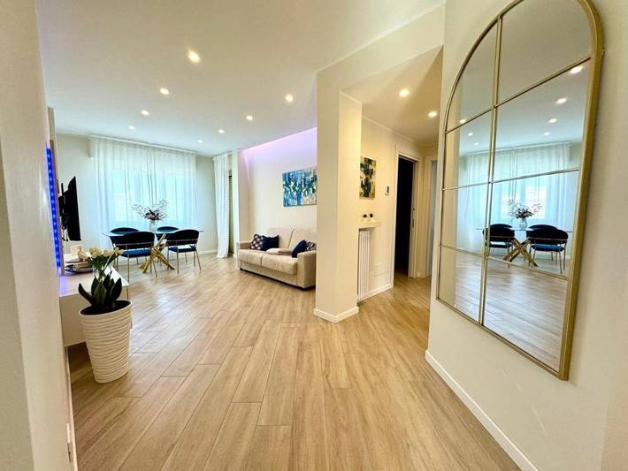 Ferienwohnung für 4 Personen, mit Balkon und Ausblick - 1