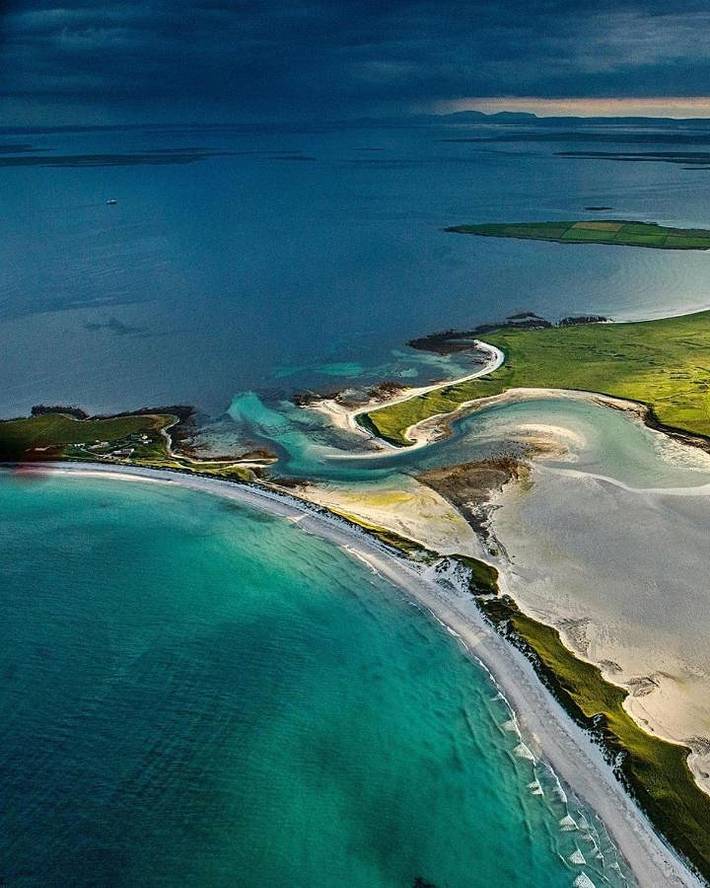 Holiday rental for 4 people, with garden and hot tub in Orkney Islands