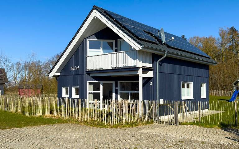 Ferienhaus für 8 Personen, mit Garten und Sauna - 1