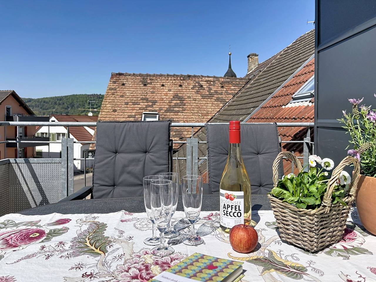 Ganze Wohnung, Bodman-Ludwigshafen 100 - Ferienglück auf 2 Etagen - Obstbau Koch 100.1 in Bodman-Ludwigshafen, Obersee (Bodensee)