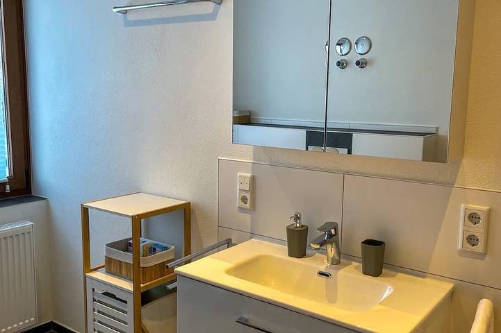 Ferienwohnung für 6 Personen in Poppenhausen