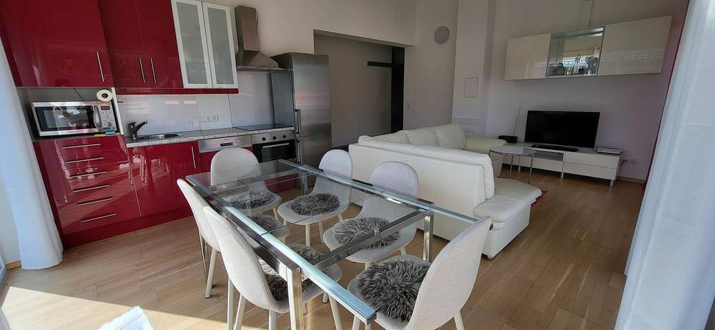 Ganze Wohnung, Apartment Bergblick“ – großzügige Wohnung mit herrlichem Blick auf die Berge in Haus, Schladming-Dachstein