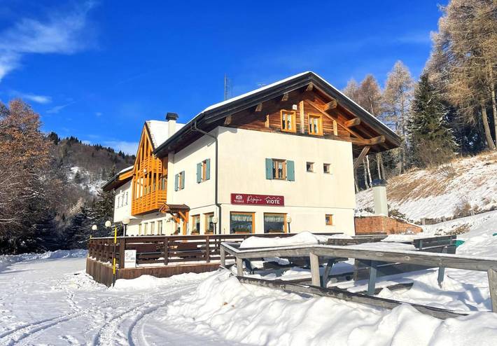 Hotel für 2 Personen, mit Balkon und Terrasse sowie Garten und Ausblick in Trient - 2