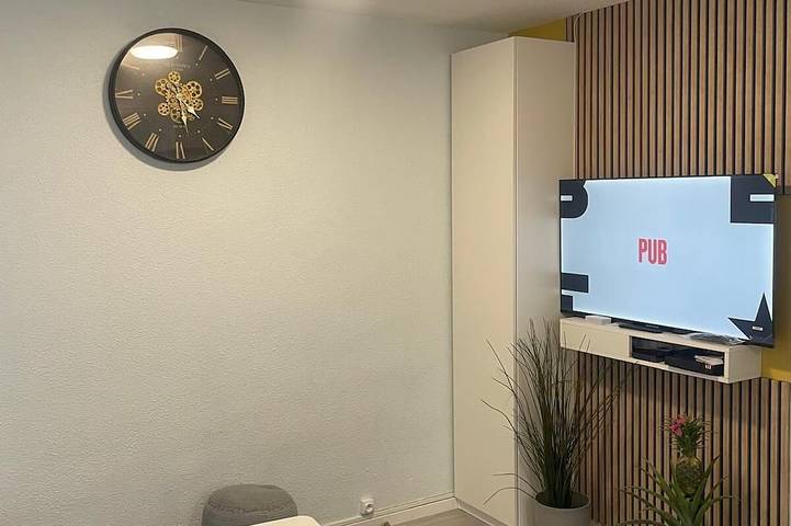 Apartamento entero, Bagnol Cosy - Cosy apartment for 3 people, 30 min from Avignon in Bagnols-sur-Cèze, Region de Nimes