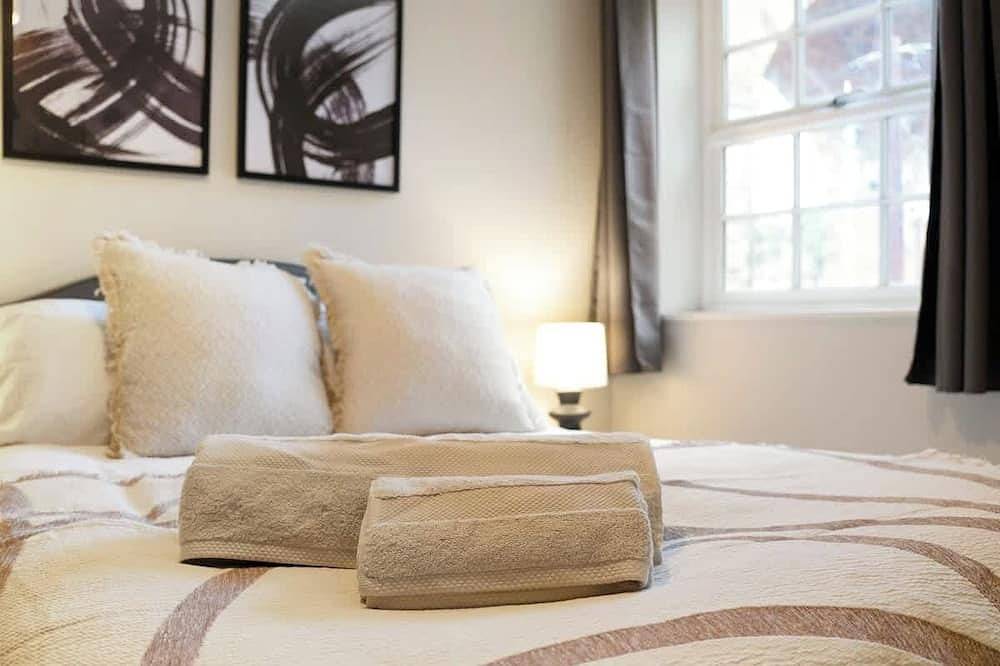 New! 2Br in Yarm with Free Wifi & Private Parking in Yarm, Stockton-on-Tees