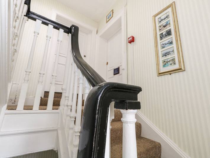 Apartamento entero, Embassy in Weymouth (desambiguación), Dorset