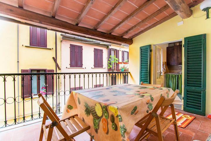 Casa vacanza per 4 persone, con giardino a Pietrasanta