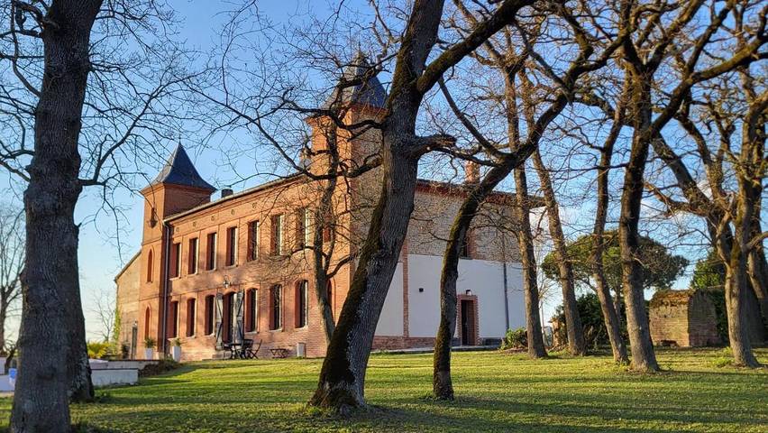 Villa pour 14 personnes, avec piscine ainsi que jardin et vue dans Haute-Garonne - 4