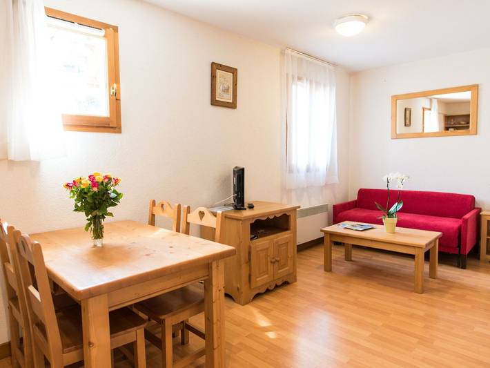 Agritourisme pour 4 personnes, avec sauna ainsi que piscine et jardin, adapté aux familles en Haute-Savoie