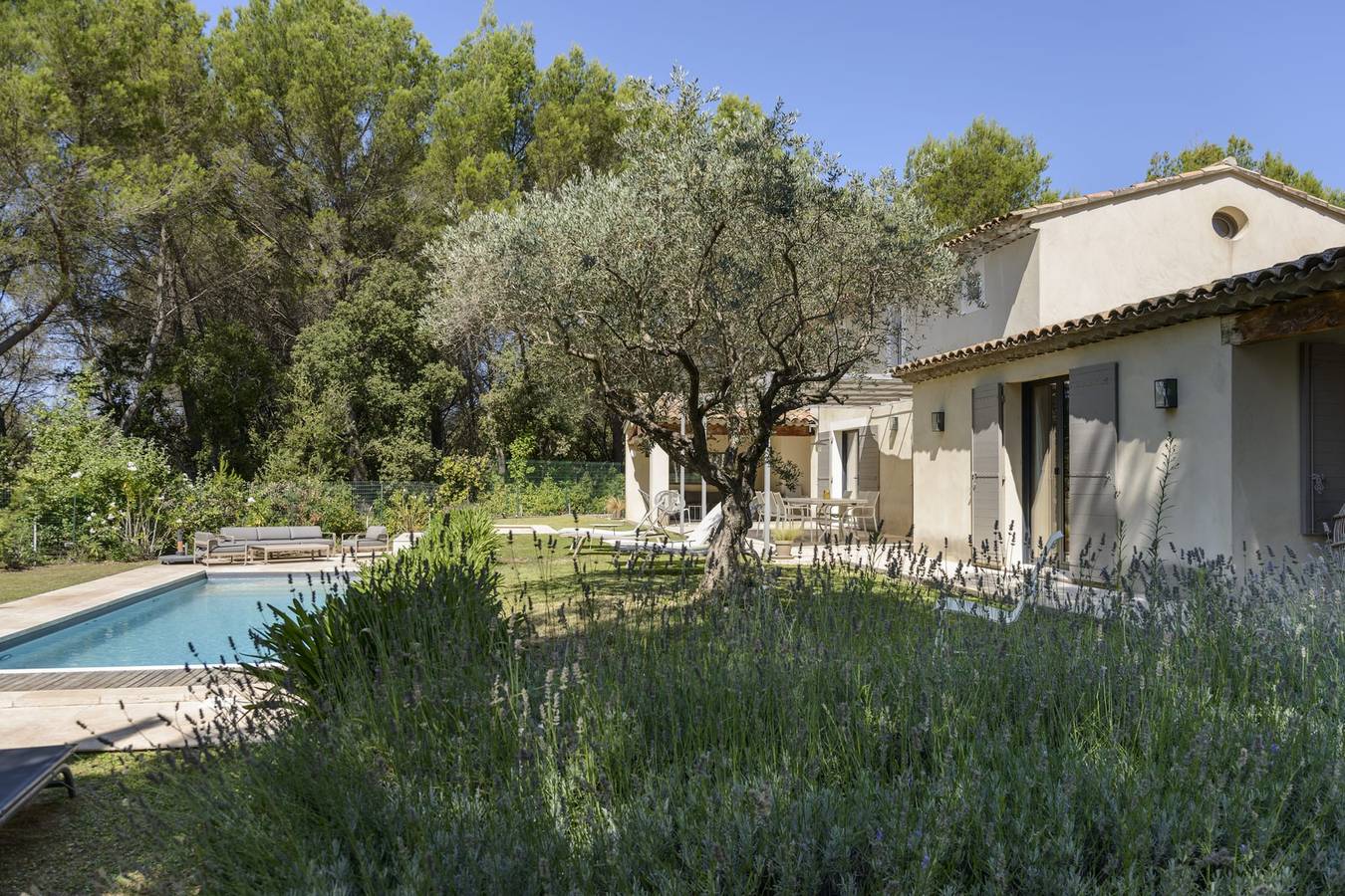 Villa für 8 Personen mit Terrasse in Lourmarin, Regionaler Naturpark Luberon