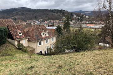 Location de vacances pour 6 personnes, avec jardin ainsi que terrasse et jacuzzi à Luttenbach-près-Munster
