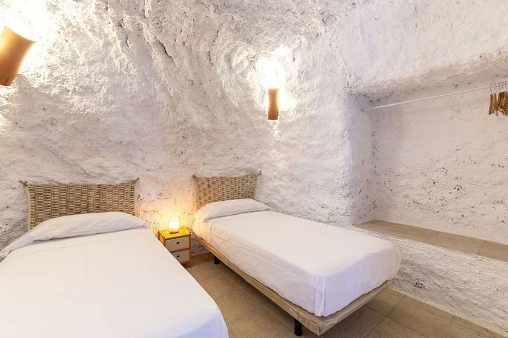 Location de vacances pour 4 personnes, avec jardin à Terque - 3