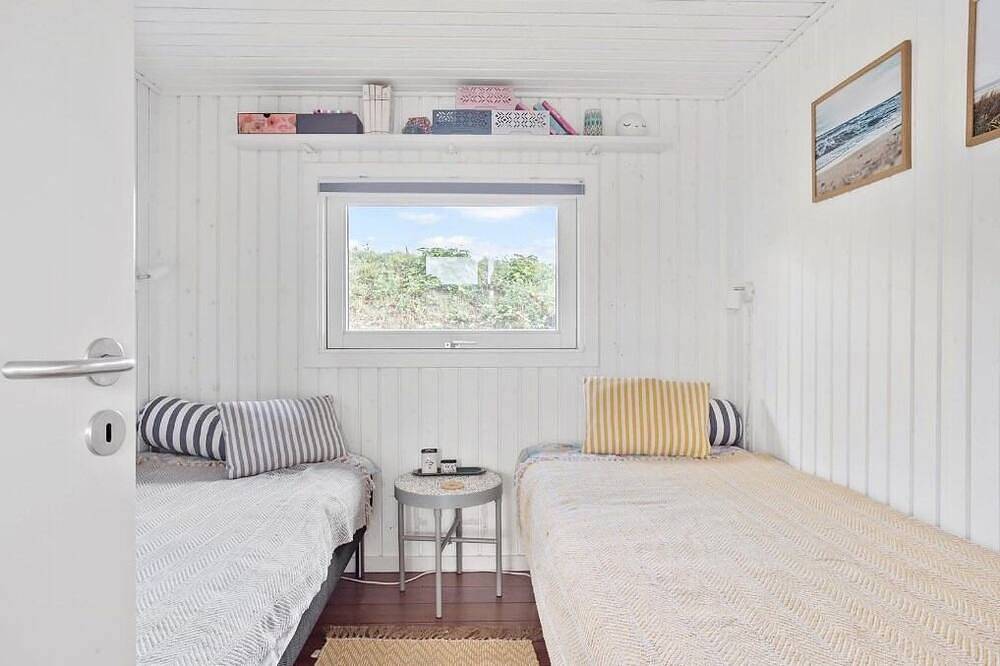 Cottage by Kolding Fjord with panoramic view in Kolding, Lillebælt