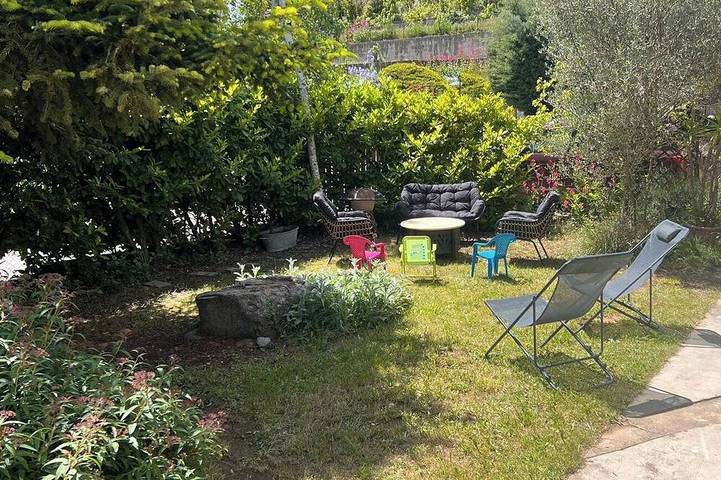 Appartement de vacances pour 8 personnes, avec Balcon et Jardin