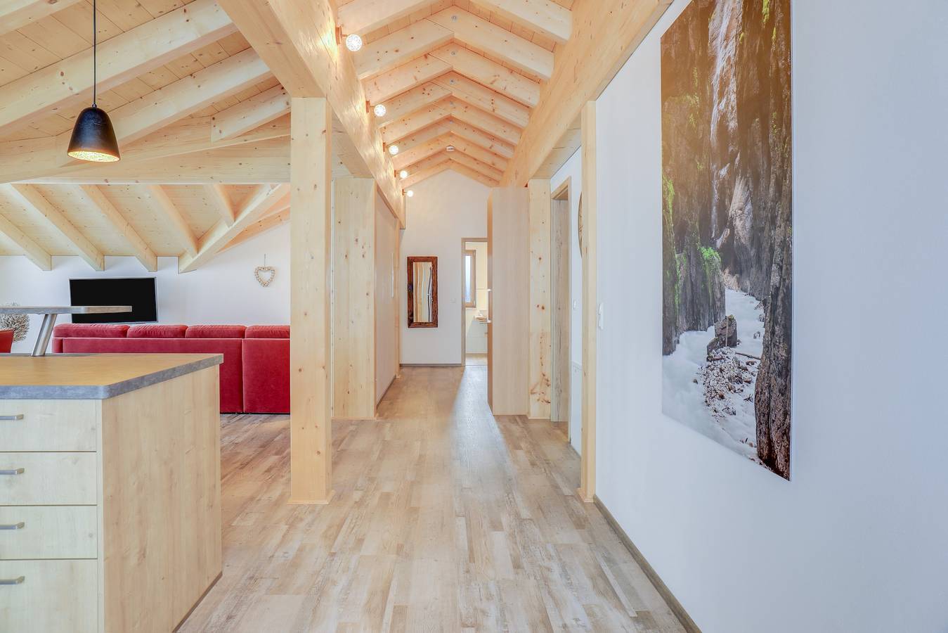 Ganze Wohnung, Geräumige Ferienwohnung "Partnachklamm" im Dachgeschoss mit Bergblick und Balkon in Garmisch-Partenkirchen, Bayerische Alpen