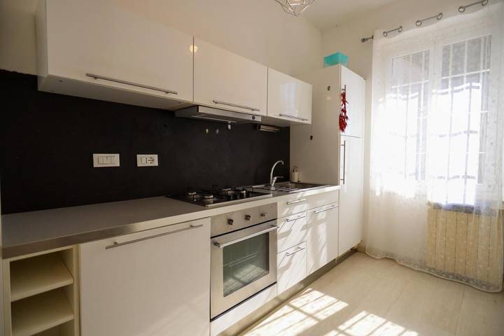 Ferienwohnung für 5 Personen, mit Garten und Ausblick, kinderfreundlich in Lerici - 4