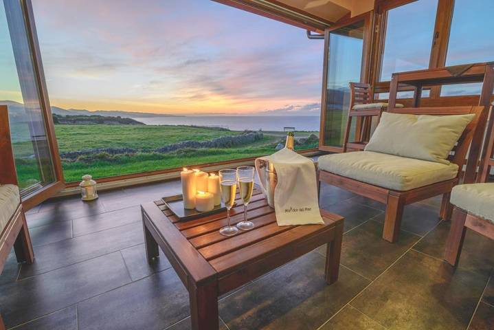 Ferienhaus für 8 Personen, mit Balkon und Terrasse sowie Garten und Ausblick in Cudillero