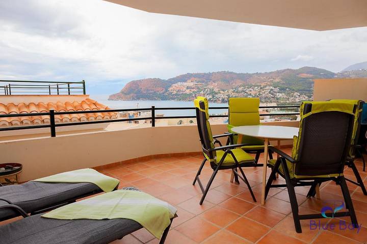 Apartamento de vacaciones para 4 personas, con piscina además de terraza y vistas - 1